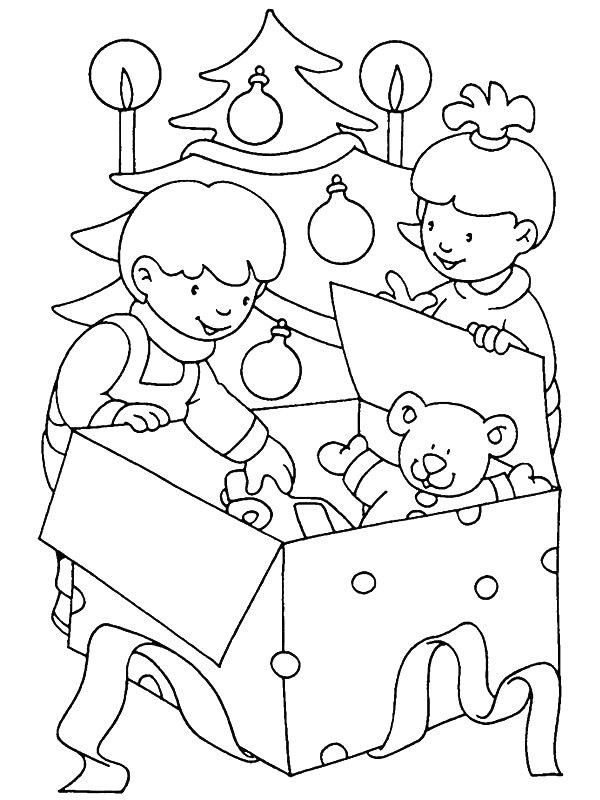 Ausmalbild Geschenke auspacken  