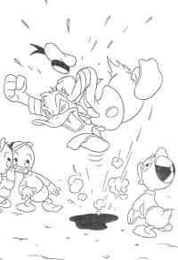 Ausmalbild Donald Duck wütend auf Huey, Dewey und Louie  