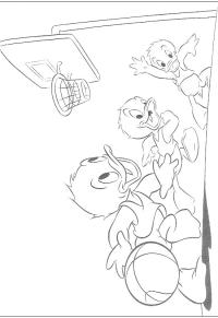 Ausmalbild Tick, Trick und Track Duck spielen Basketball  